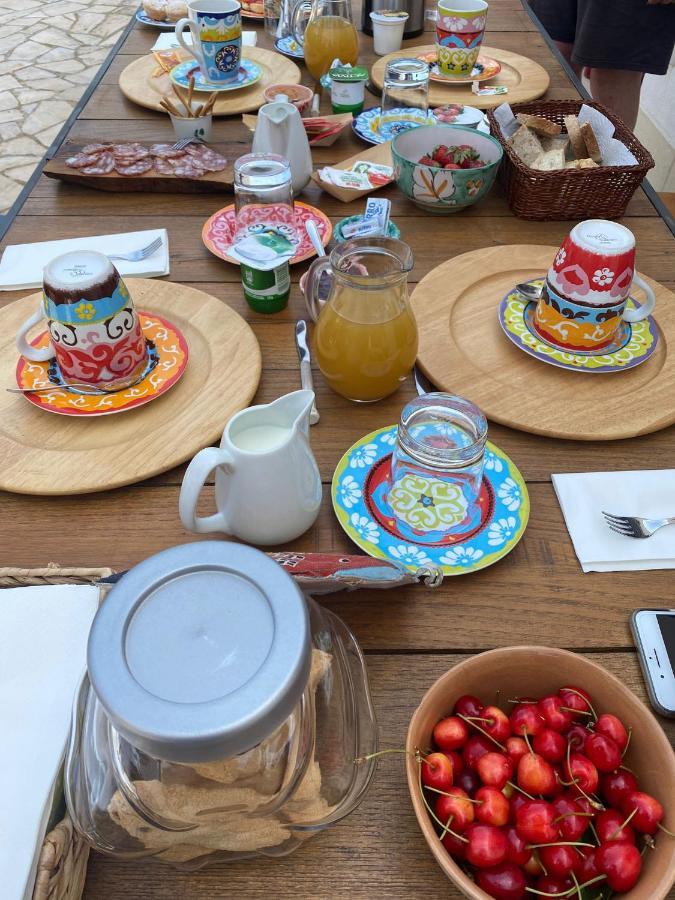Le Radici Bed and Breakfast Monopoli Εξωτερικό φωτογραφία